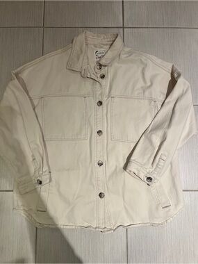 Stoosh Cream Lightweight Button-Up Shirt Jacket